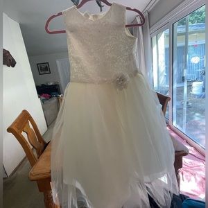 Flower girl or first communion dress. Girls size 12